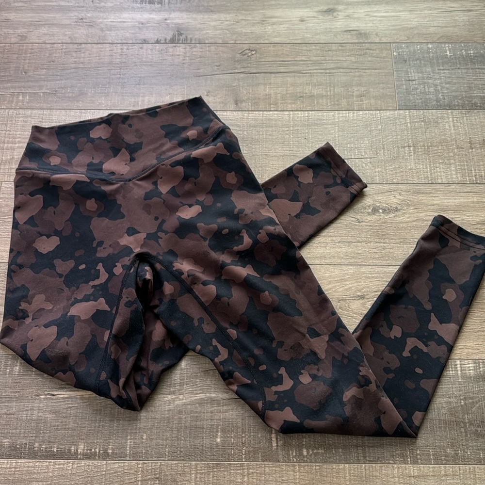 Vitality Camo Leggings